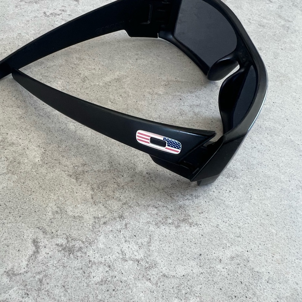 Oakley GASCAN sunglasses - Picture 2 of 7